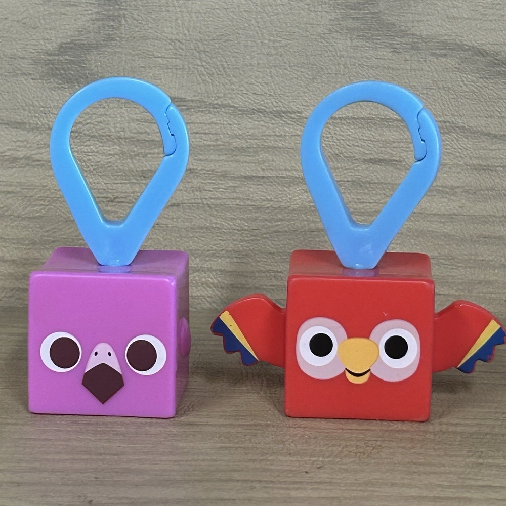 BIG Games LLC Pet Simulator X Flamingo Parrot Toy Keychain McDonald's 2024